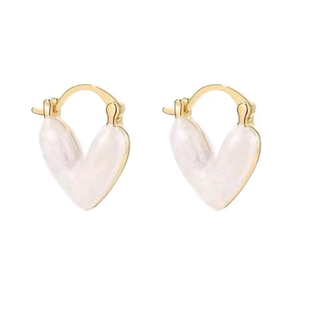 Heart shaped enamel stud earrings; off white glaze; NWOT